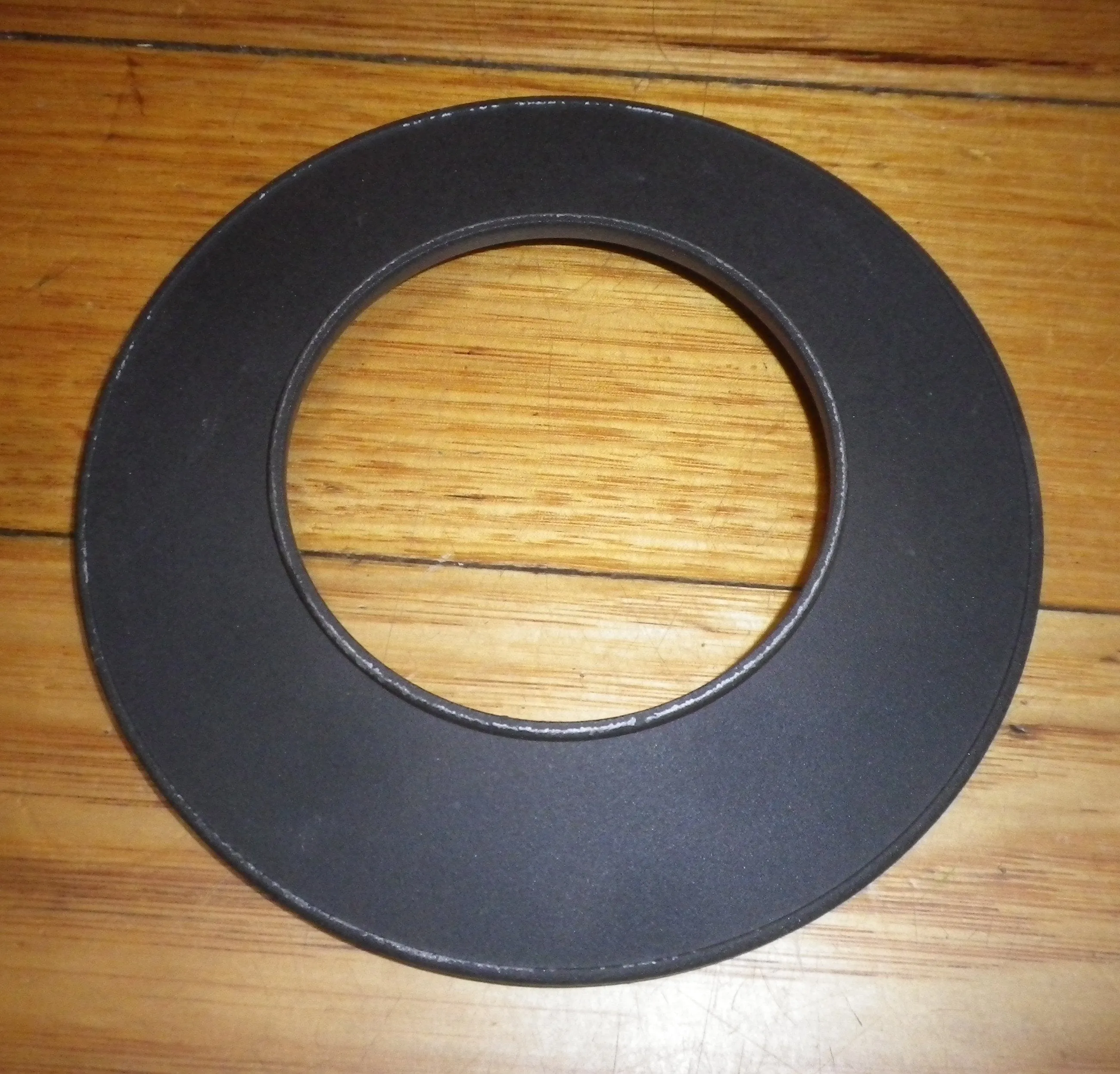 AEG HG75FXA, HG90FXA Matt Black 132mm Outer Wok Burner Cap - Part # 105026