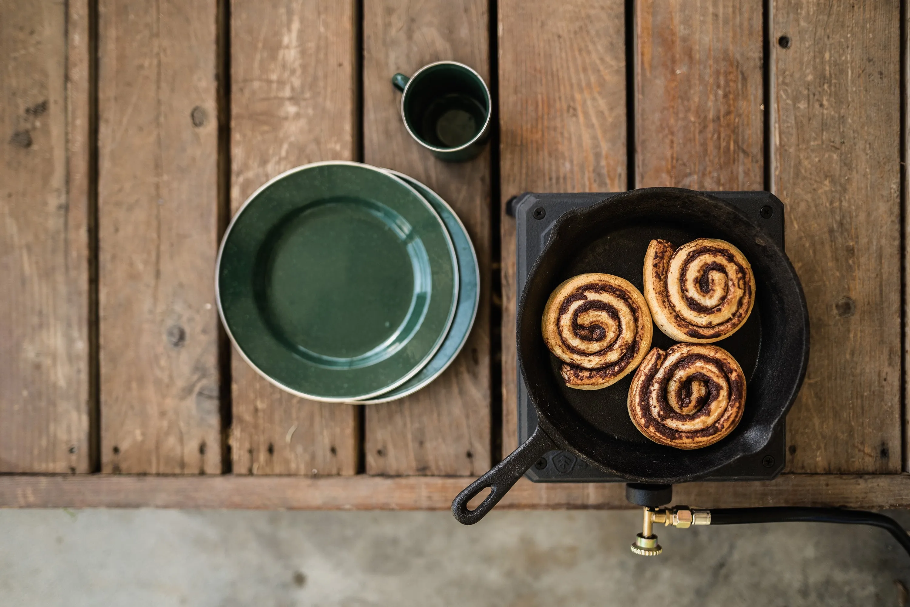 Cast Iron Stove - Single Burner With Regulator Hose