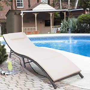 Devoko Patio Chaise Lounge Outdoor Rattan Patio Folding Lounge Chair with Cushion (Black)