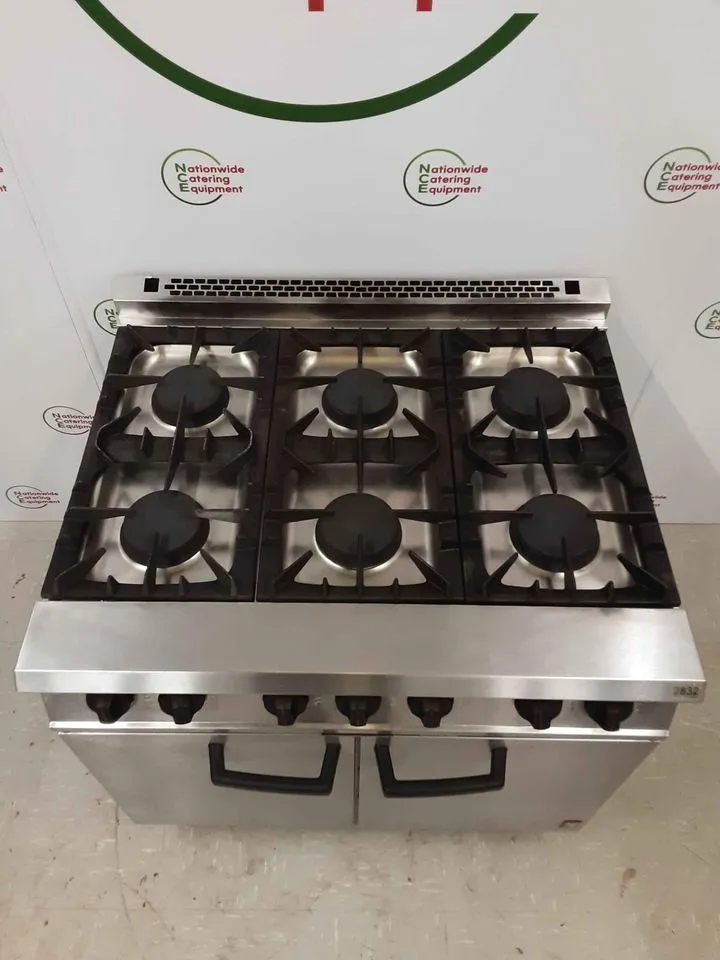Falcon Dominator Six Burner and Oven, Natural Gas (2832)
