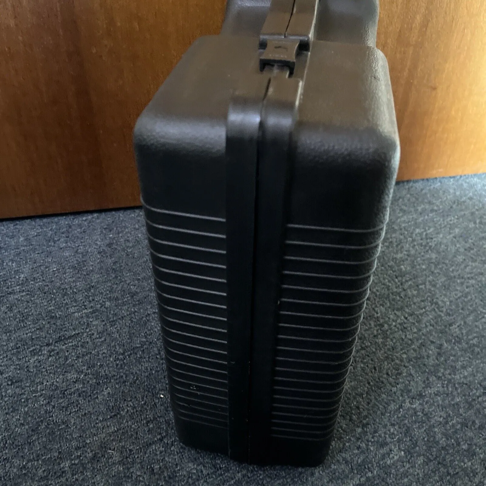 Gasmate CS401 Portable BBQ Butane Stove with Carrying Case  *Never Used*