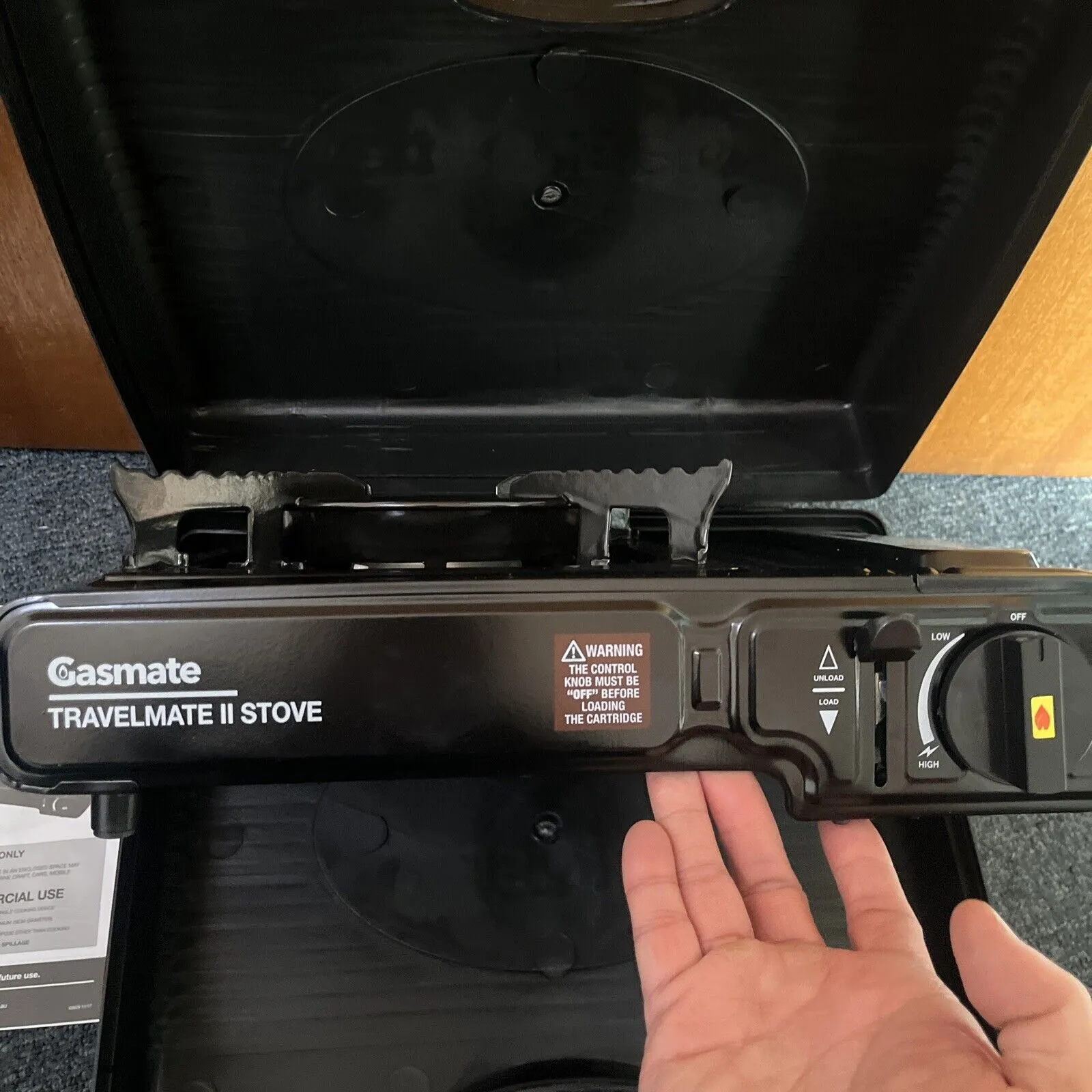 Gasmate CS401 Portable BBQ Butane Stove with Carrying Case  *Never Used*