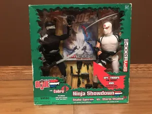 G.I. Joe 2003 Ninja Showdown SPY TROOPS The Movie Series 12 Inch Tall Action Figure Set - Snake Eyes with Working Rappel