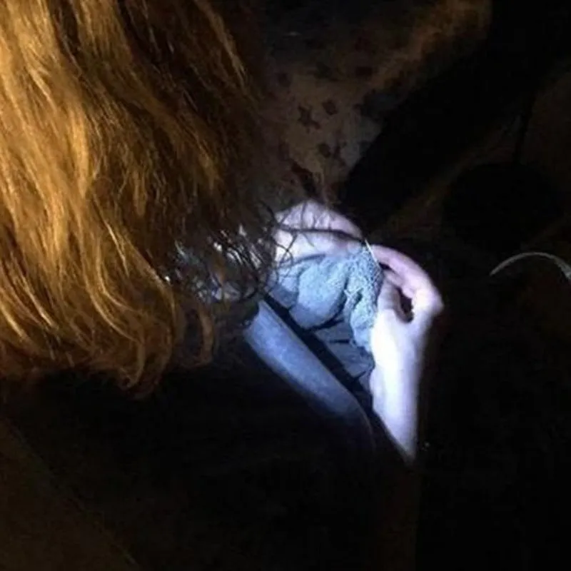 Knitting Crocheting Lamp - Your go-to tool while knitting!
