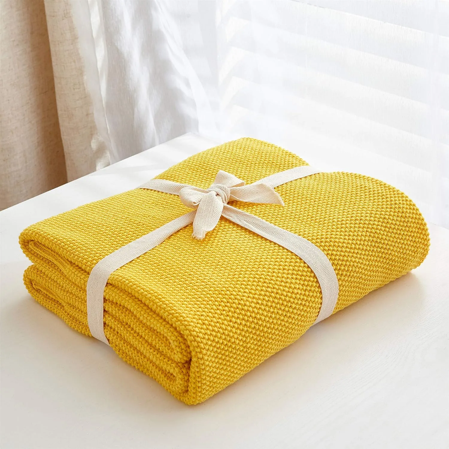 Longhui bedding Lemon Bright Yellow Cotton Cable Knit Throw Blanket for Couch Sofa Chair Home Decorative, Woven Throw Blankets 50 x 60 Inch 2.1 Pounds with a Washing Bag
