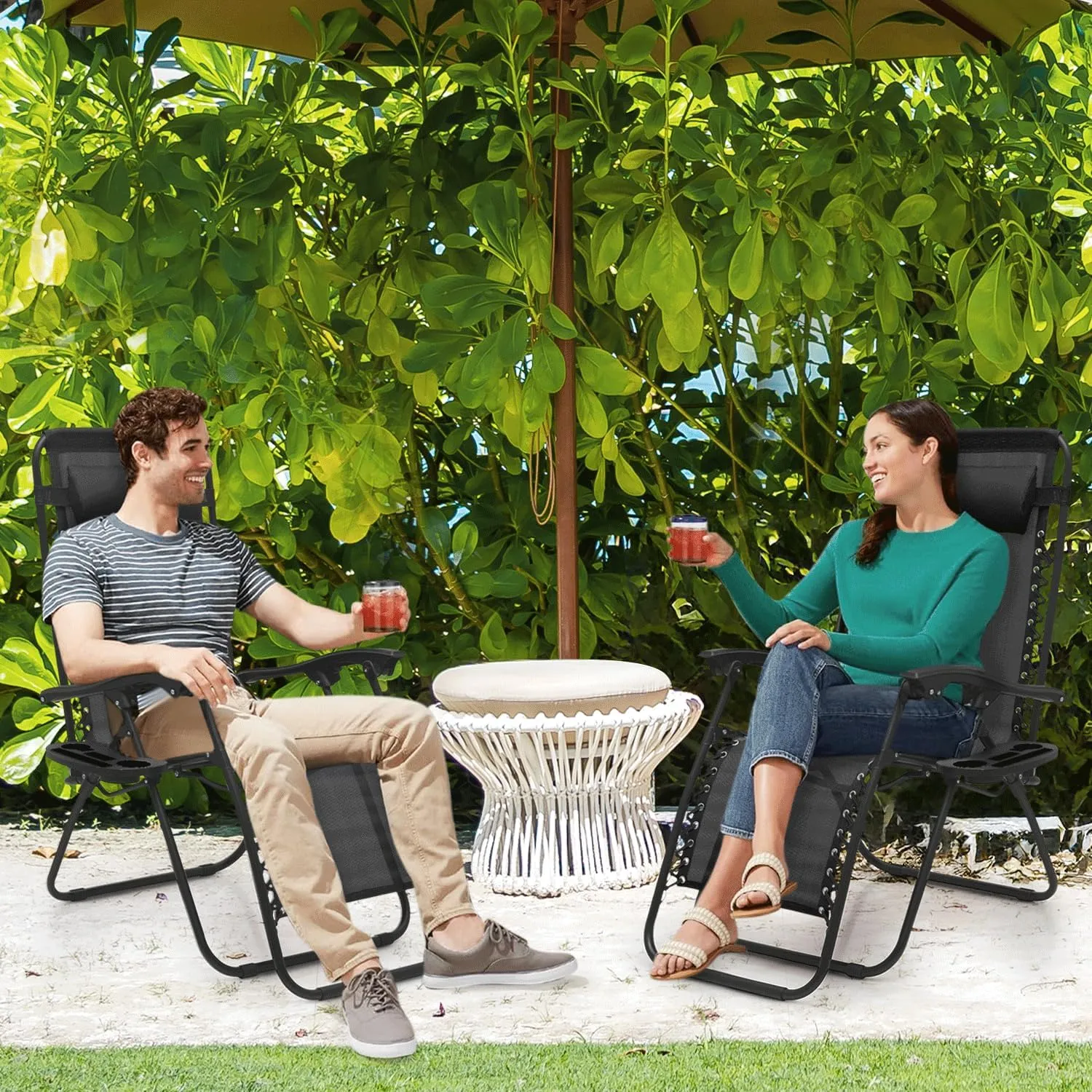 MoNiBloom Zero Gravity Chair Outdoor Folding Patio Lounge Chair for Outside Reclining Lawn Chair Recliner Beach Chair for Adults, Black
