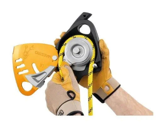 Petzl Maestro S Descender w/Integrated Progress Rope Pulley - D024AA00