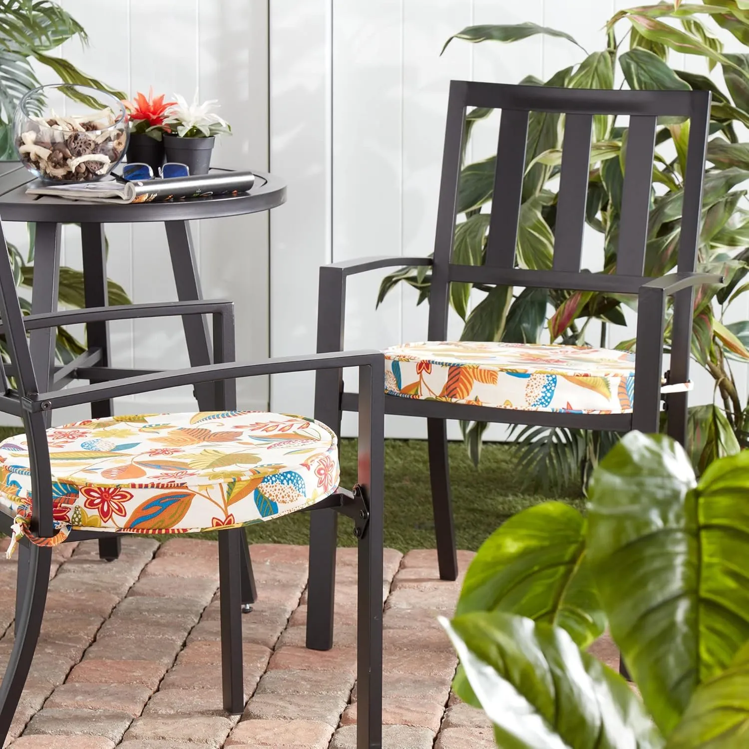 South Pine Porch 18" Round Outdoor Reversible Dining Seat Cushion (2-Pack), Esprit Floral 2 Count